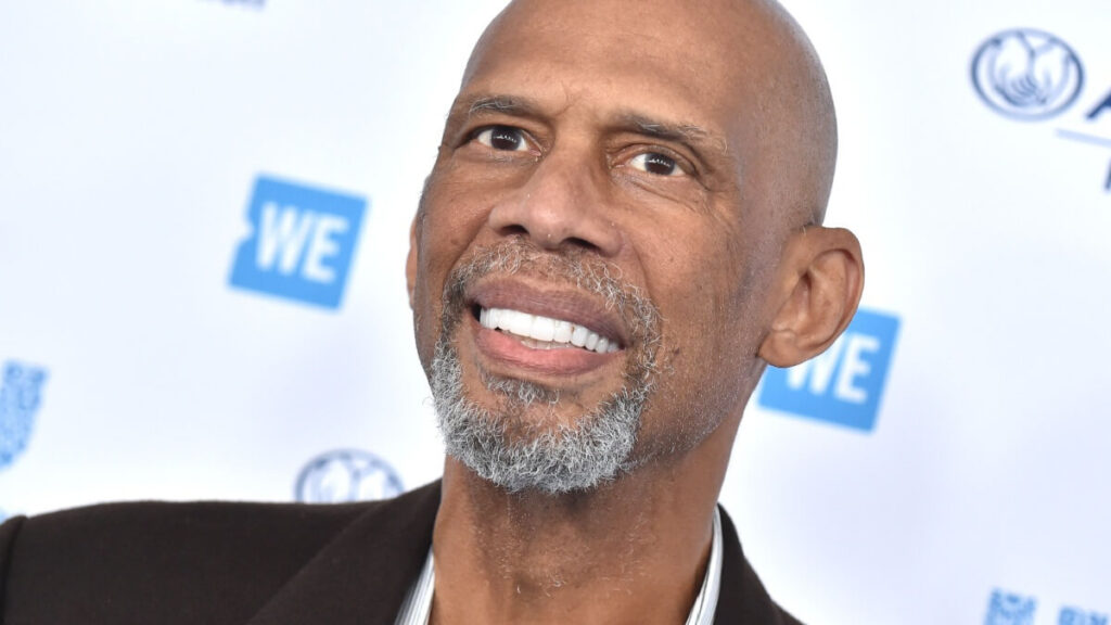 Kareem Abdul-Jabbar, secondo miglior marcatore NBA