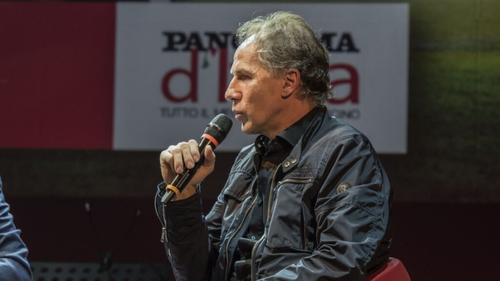 Franco Baresi, in seconda posizione nella classifica dei difensori più forti al mondo