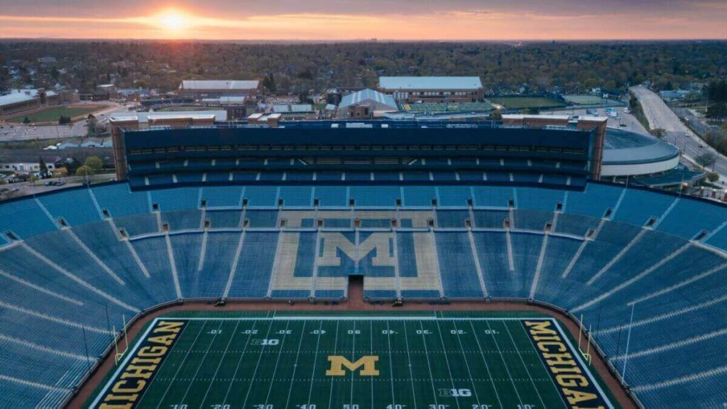 Michigan Stadium, terzo stadio più grande del mondo