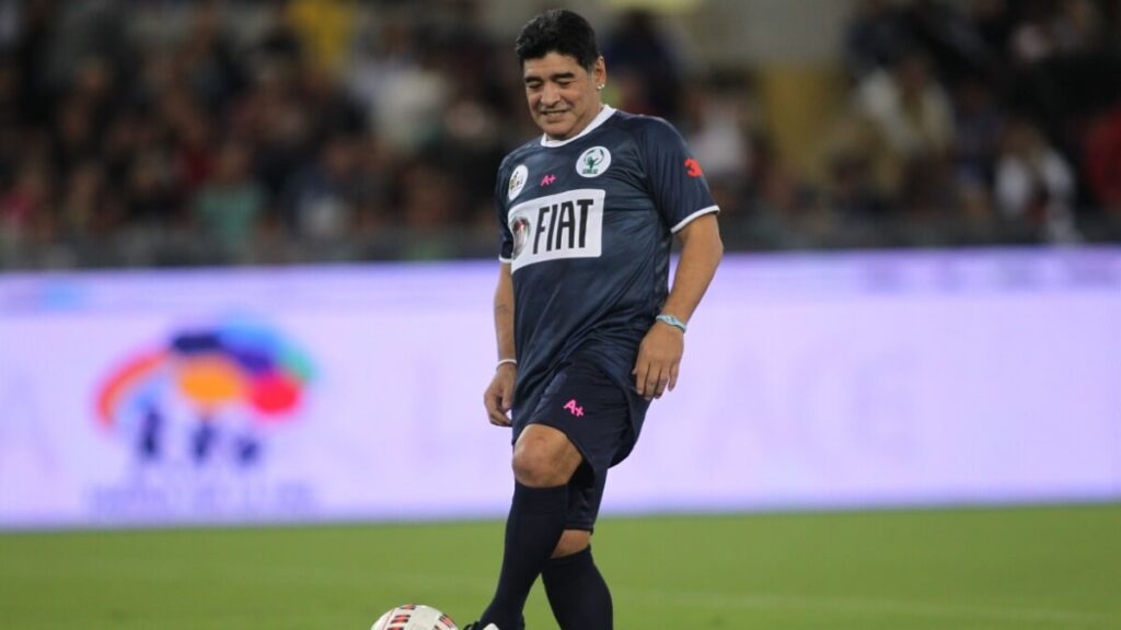 Maradona, calciatore simbolo degli scudetti del Napoli
