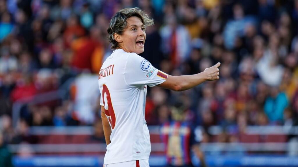 Valentina Giacinti, la calciatrice con lo stipendio più alto nella Serie A femminile