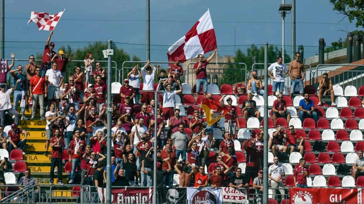 Trapani Calcio a rischio esclusione? Futuro appeso a un filo