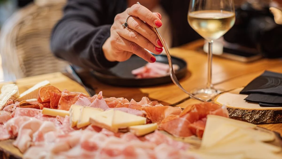 Cosa cerchiamo (e cosa dimentichiamo) della tradizione culinaria italiana: lo dice il web