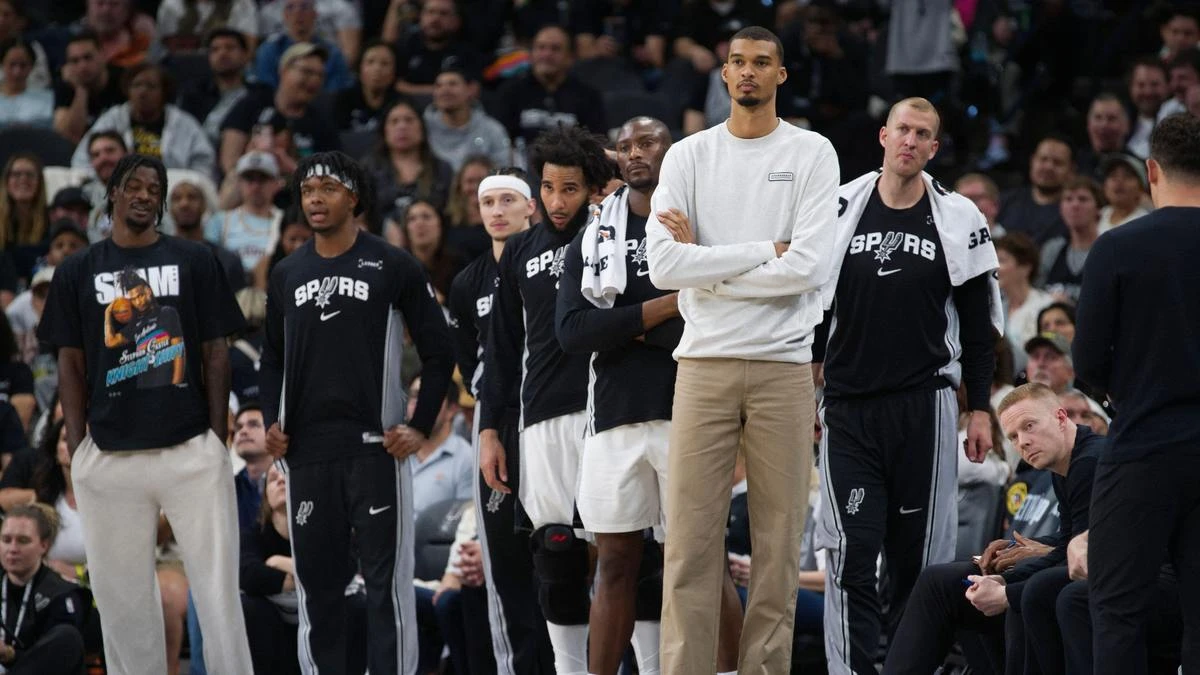 Il giocatore NBA più alto della storia: ecco chi è